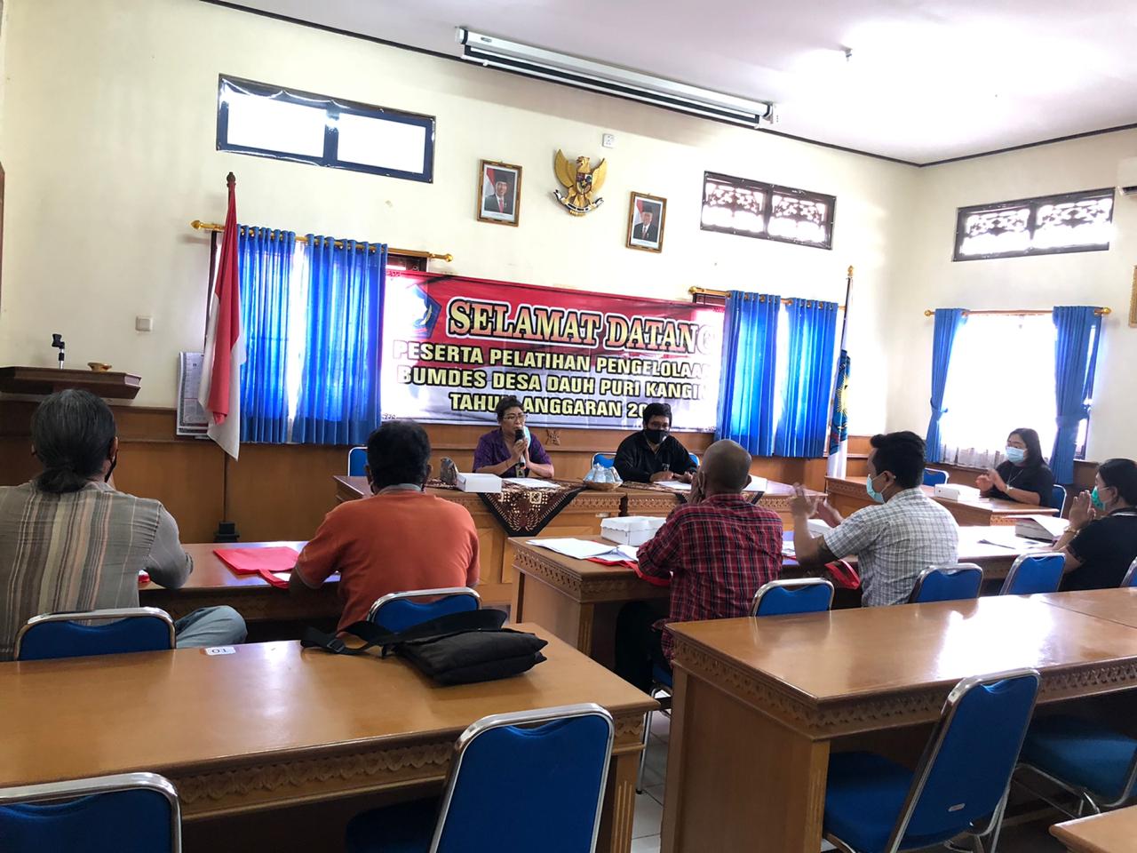 PELATIHAN PENGELOLAAN BUMDES