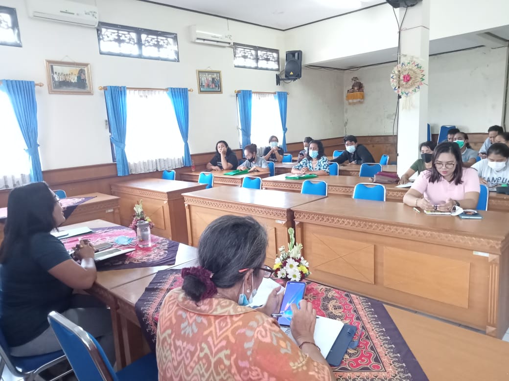 KEGIATAN RAPAT MINGGUAN TIM SDGS