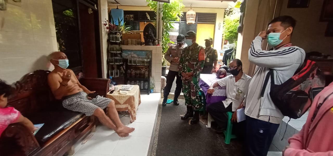 TRACING KEPADA WARGA YANG TERPAPAR COVID-19