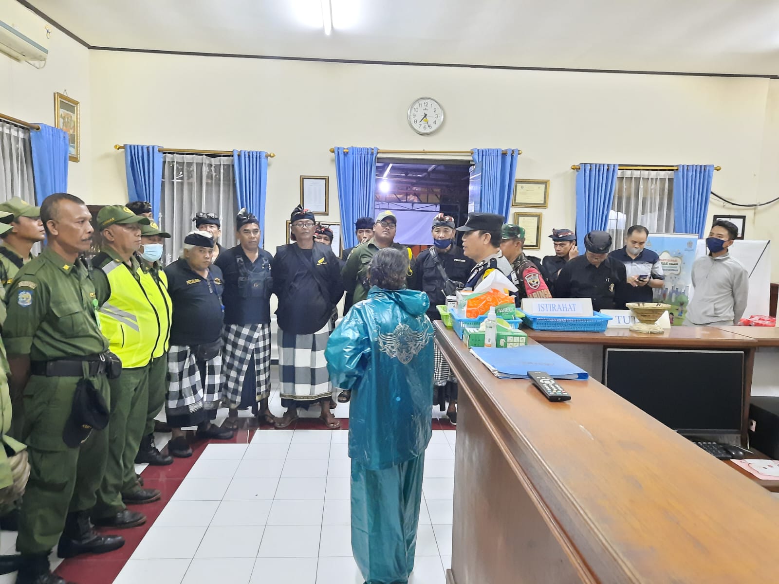 Kegiatan Patroli Dialogis serentak di 5 Banjar Se Desa Dauh Puri Kangin