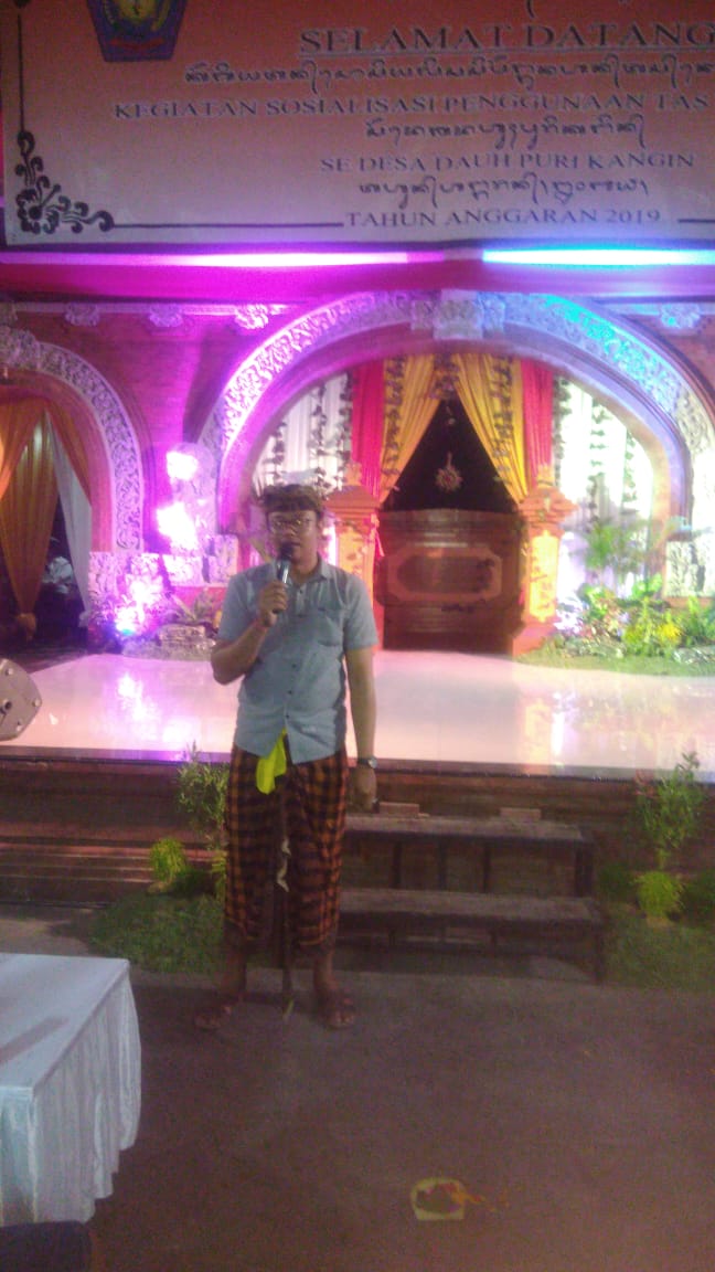 Kegiatan Sosialisasi Penggunaan Tas Non Plastik Se-Desa Dauh Puri Kangin