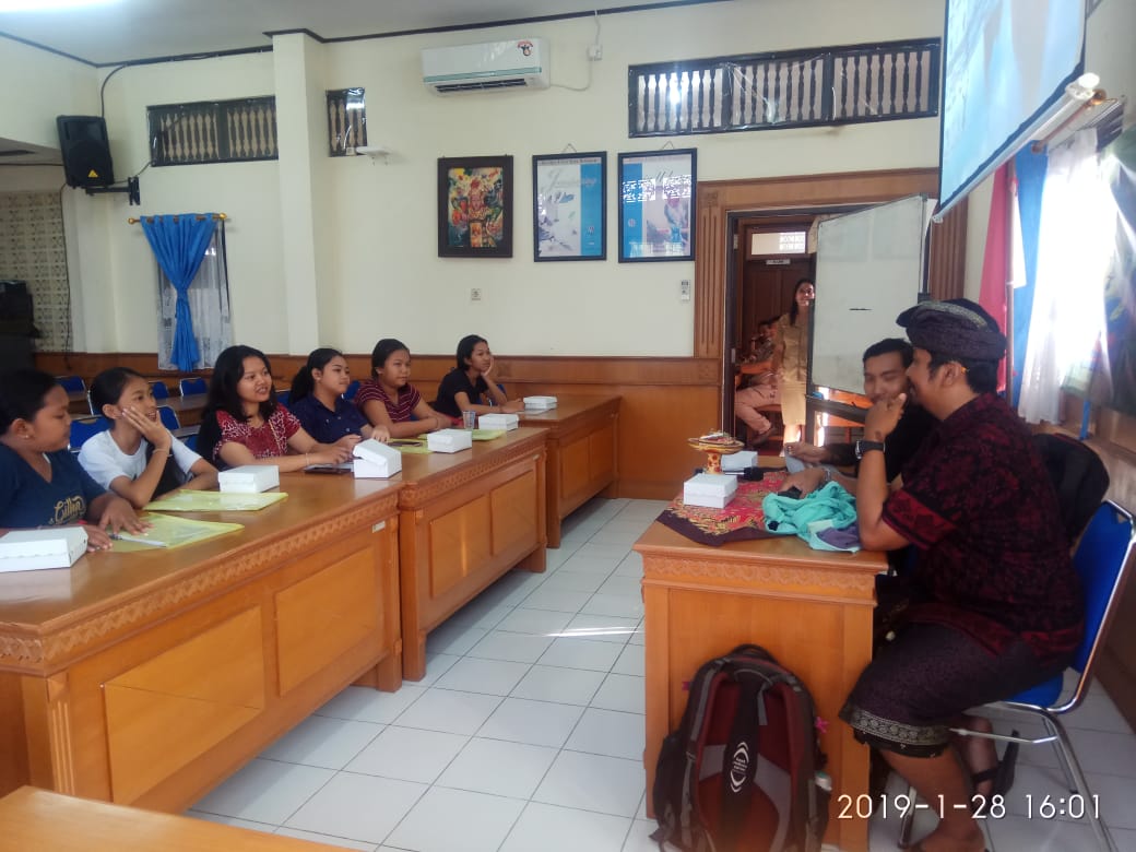 Pembinaan Membaca Aksara Bali