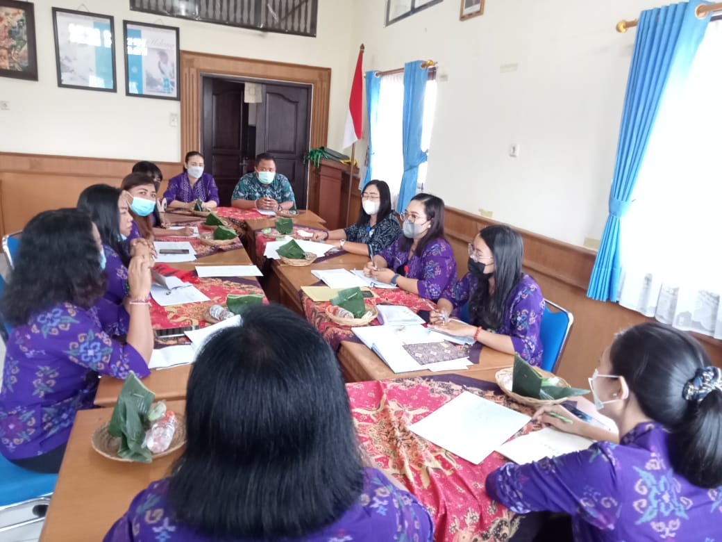 KEGIATAN RAPAT RUTIN RUMAH DESA SEHAT (RDS) DESA DAUH PURI KANGIN